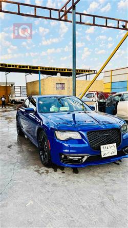 کرایسلەر 300